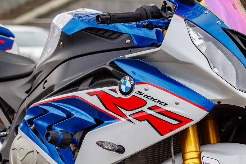 Get to Know the BMW S 1000 RR image